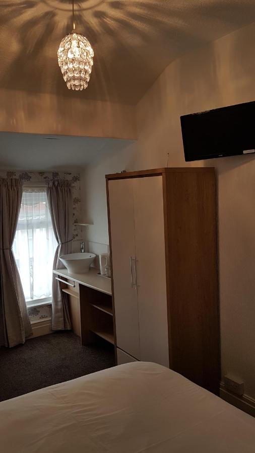 Bed & Breakfast Blackpool Lodge 3*
